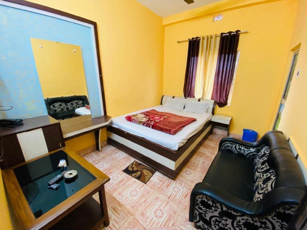 Staymaker Hotel Prerana Tarapith Bagian luar foto