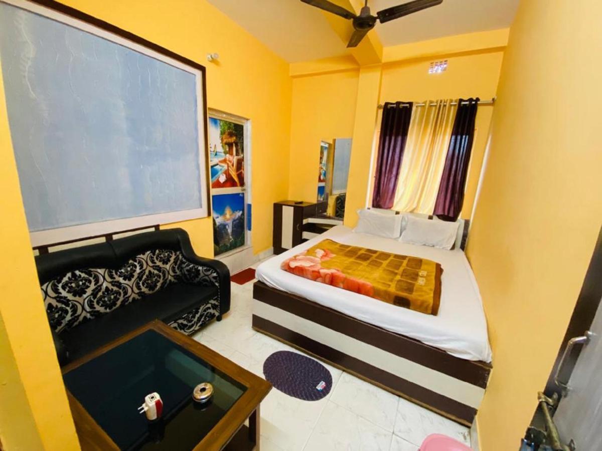 Staymaker Hotel Prerana Tarapith Bagian luar foto