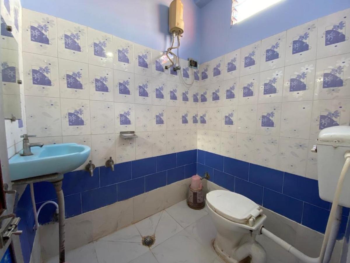 Staymaker Hotel Prerana Tarapith Bagian luar foto